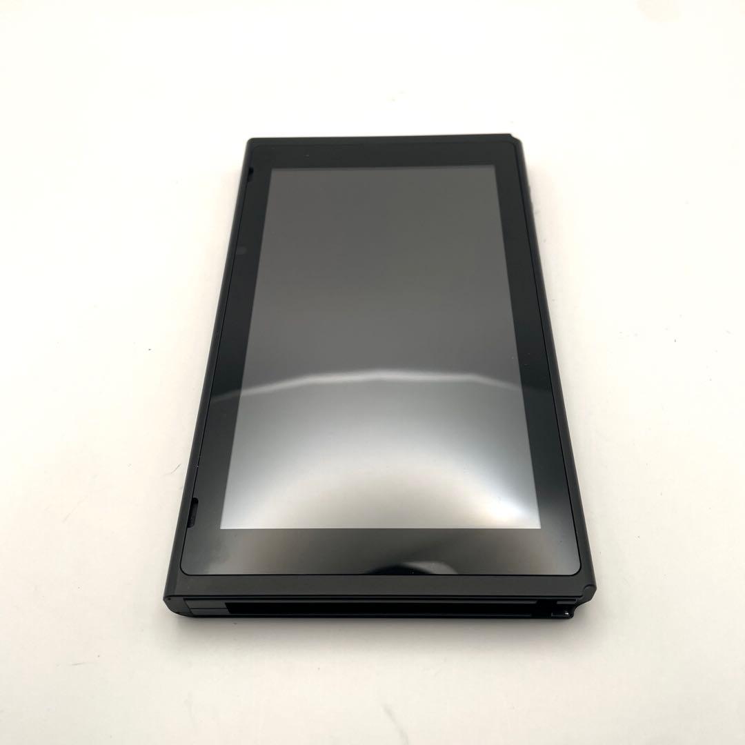 【極美品】 Nintendo Switch HAC-001 本体のみ2018年製