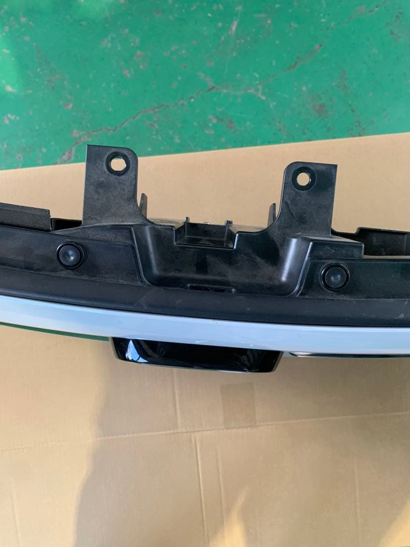 ホンダ フリード フロントグリル