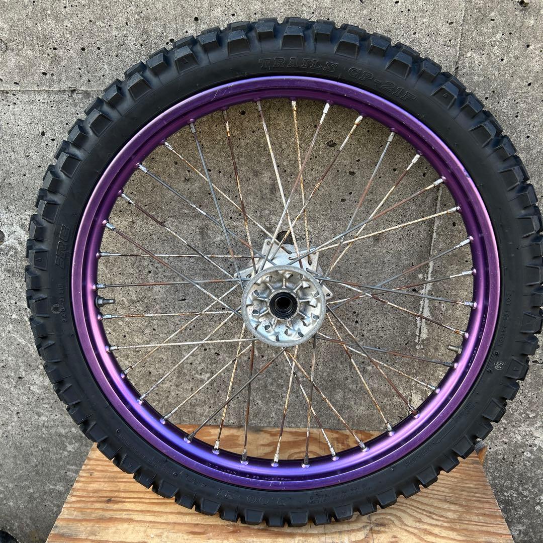 d*i様 TT250R フロントホイール