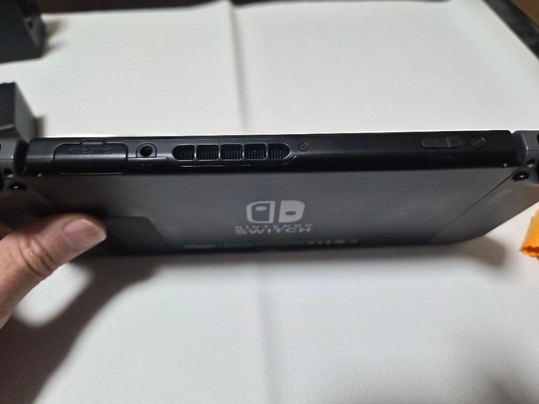 【美品】NintendoSwitch 本体