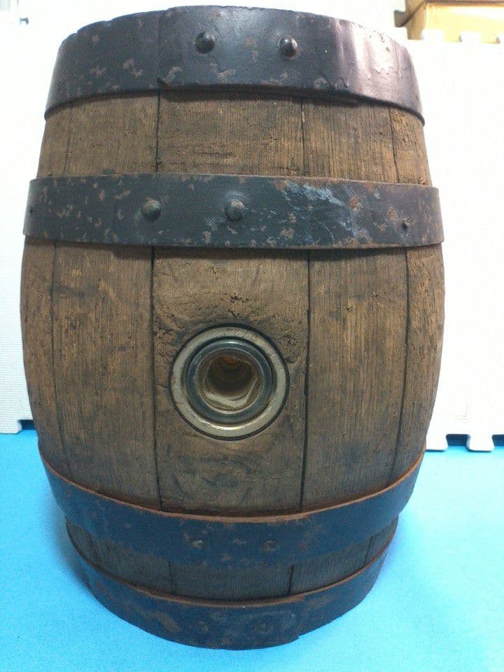 樽 サッポロ たる 空樽 直径約35cm 高さ約43cm　大阪工場 木製