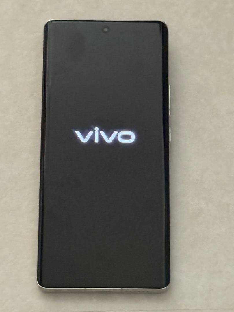 Vivo X100 Ultra 16GB 1TB チタニウム 付属品完備　美品