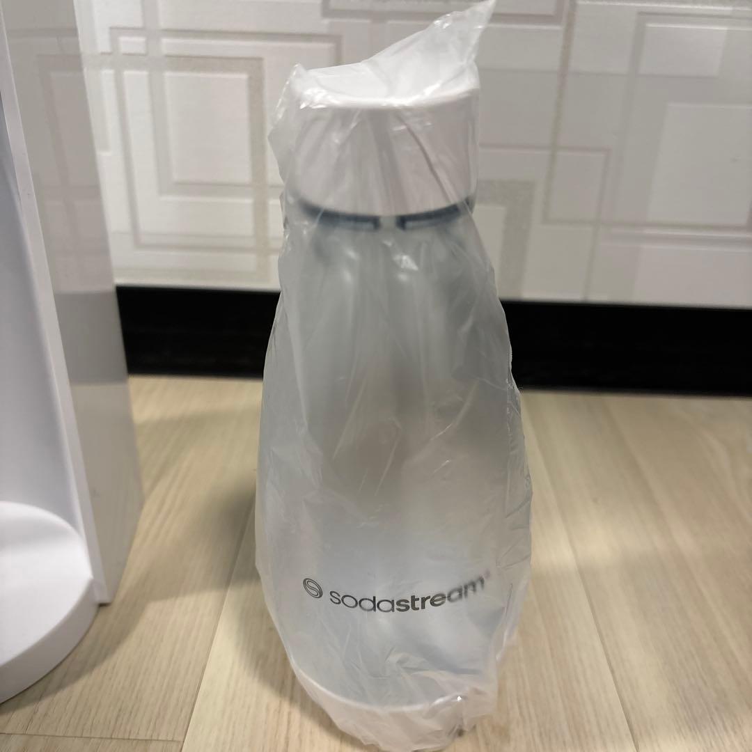 sodastream TERRA ホワイト ボトル3本付き
