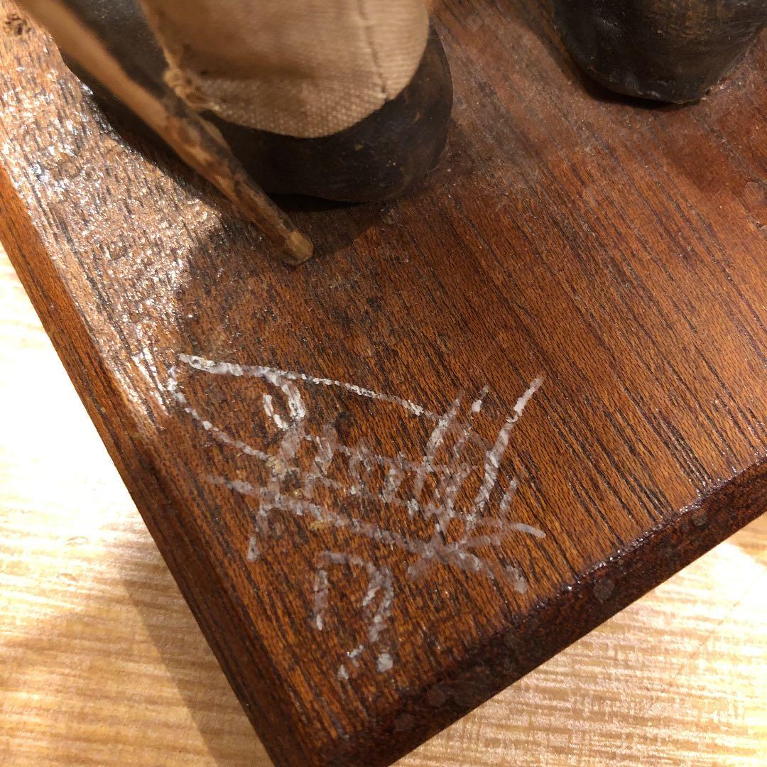 フランスアンティーク　街路灯に火を灯す老人