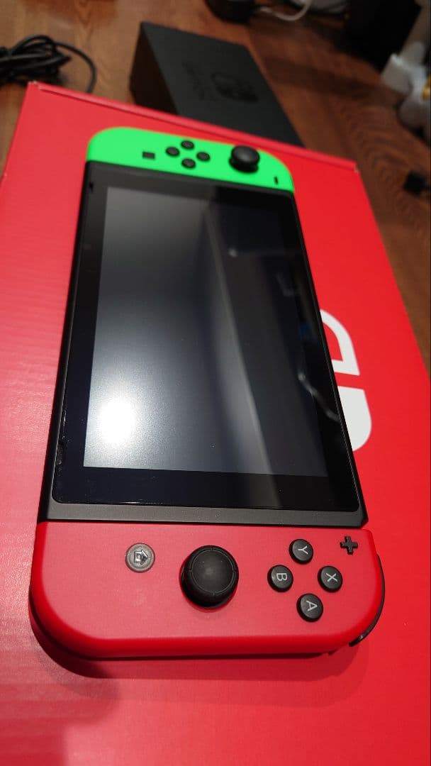 Nintendo Switch グリーン/レッド 本体