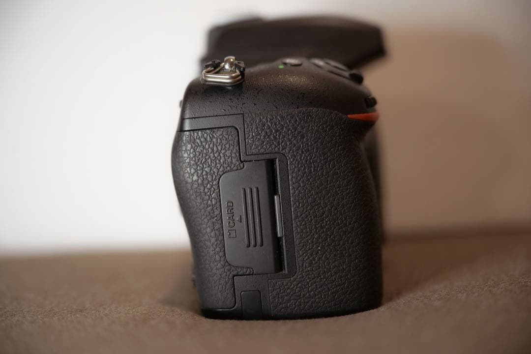 ■ ショット数18,502回 ■ Nikon D750 ボディ