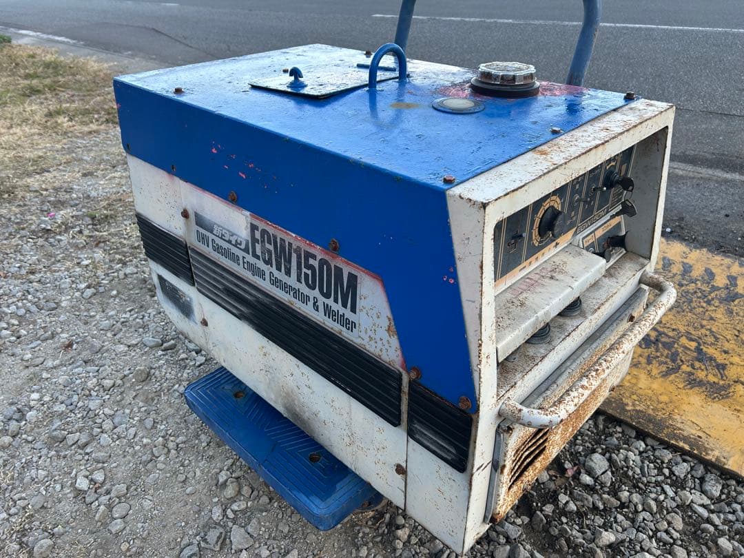 新ダイワ　ウェルダ EGW150M 防音型エンジン　セル付き　溶接機　発電機
