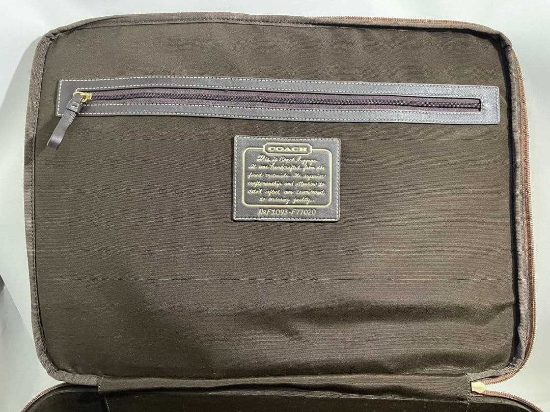 COACH ロゴパターン キャリーケース