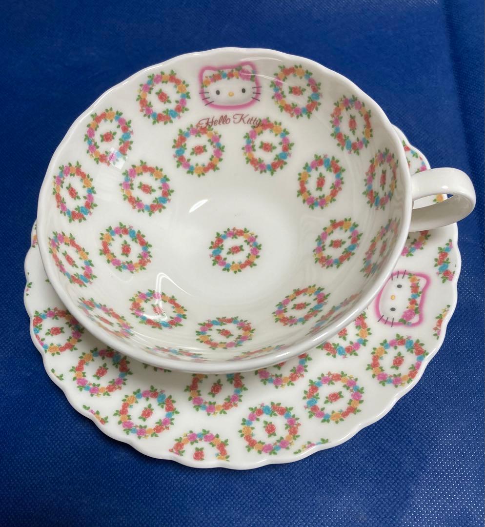 # ハローキティ世界限定999セット　希少生産2001 チャイナボーンセット