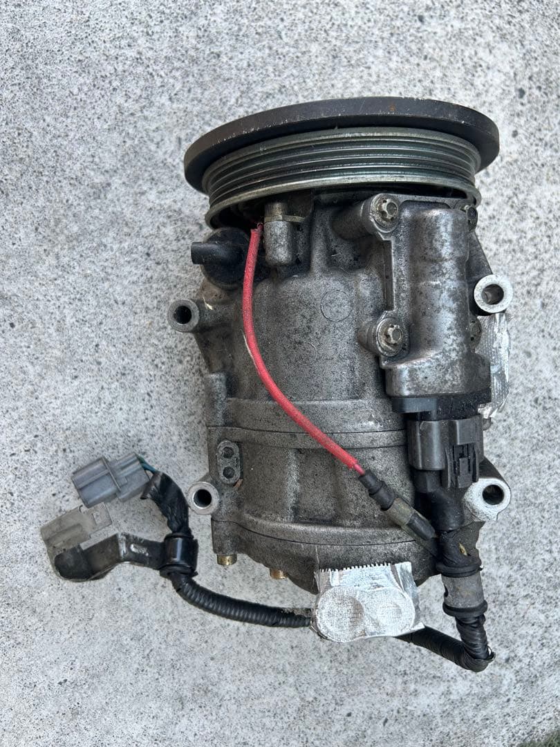 未テスト　ジャンク品CB5インスパイア　ケイヒン製コンプレッサーAWT-17V