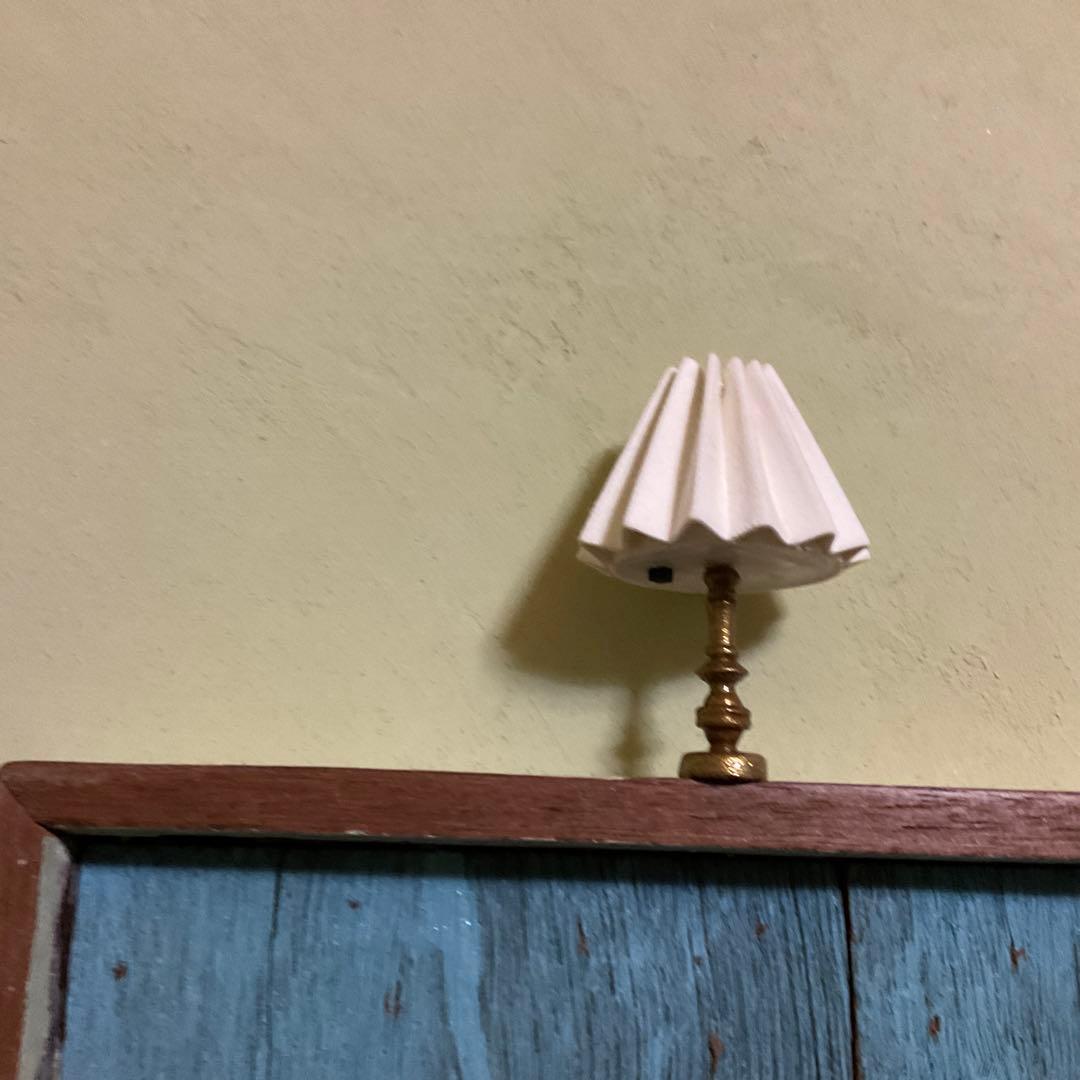 ミニチュア　ドールハウス　スタンドランプ　ディスプレイ　置物